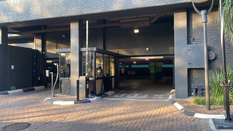 1 Bedroom Property for Sale in Sandton Central Gauteng