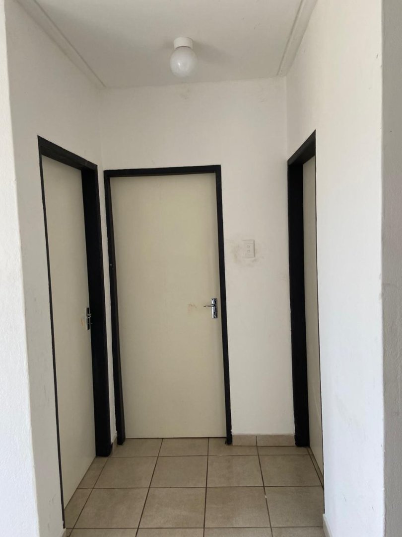 To Let 2 Bedroom Property for Rent in Witfield Gauteng
