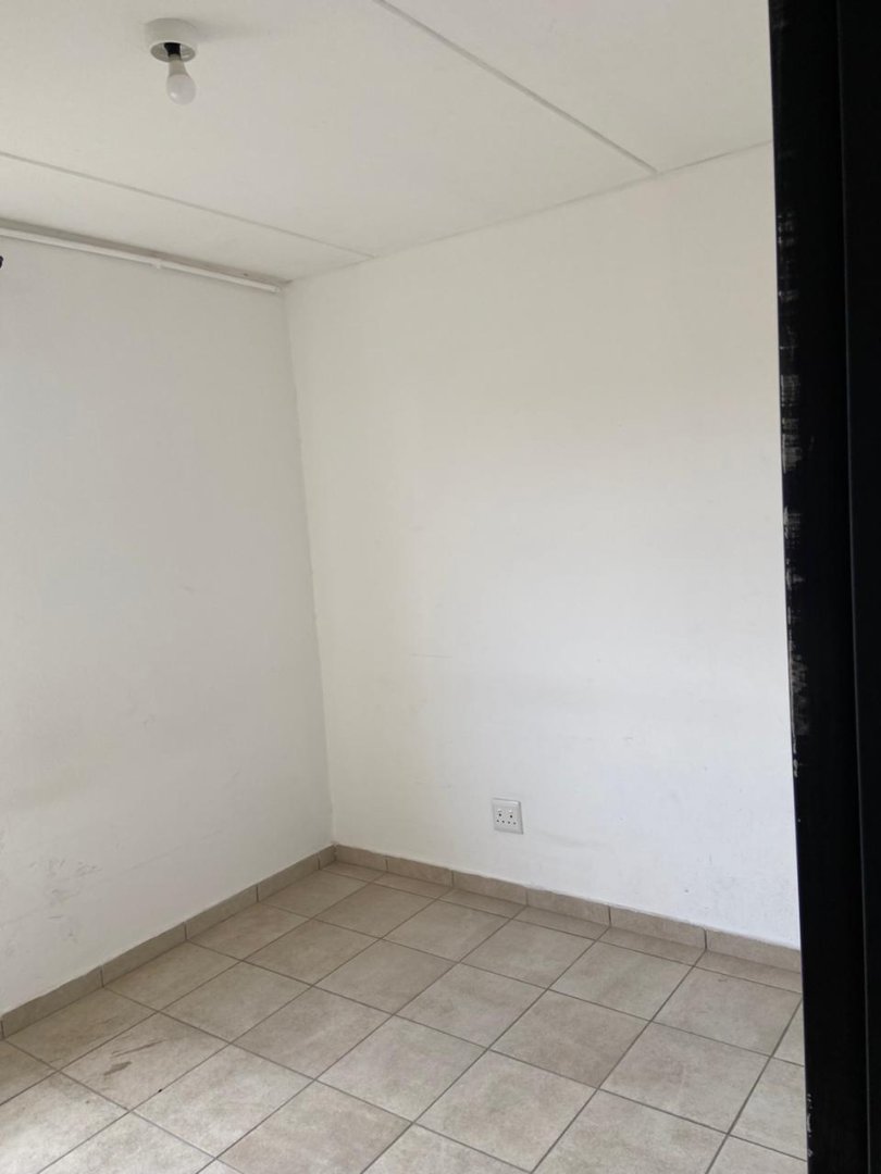 To Let 2 Bedroom Property for Rent in Witfield Gauteng