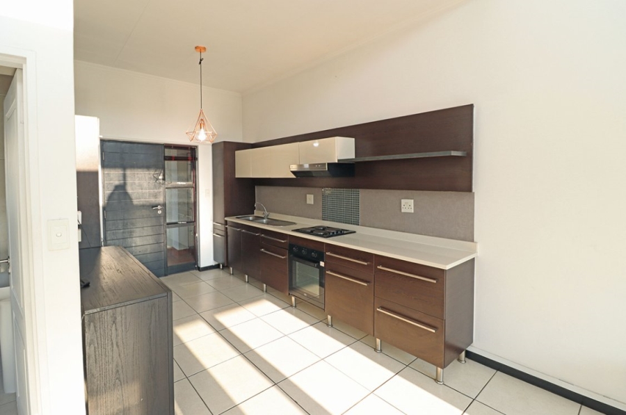 1 Bedroom Property for Sale in Greenstone Hill Gauteng