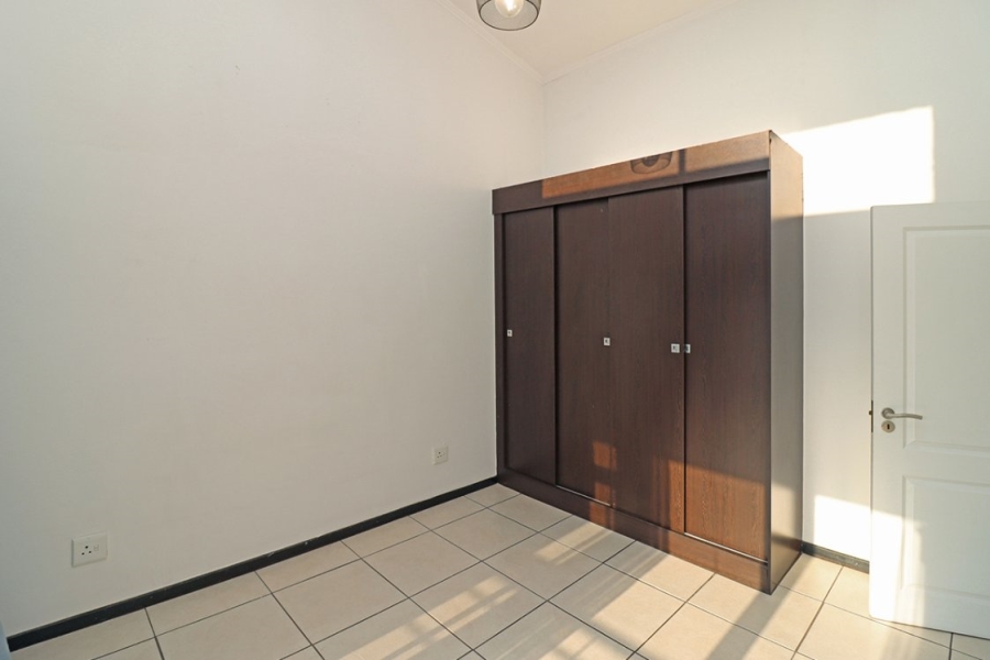 1 Bedroom Property for Sale in Greenstone Hill Gauteng