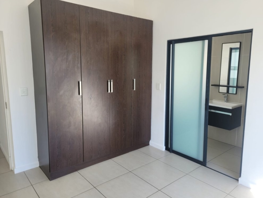 2 Bedroom Property for Sale in Greenstone Ridge Gauteng
