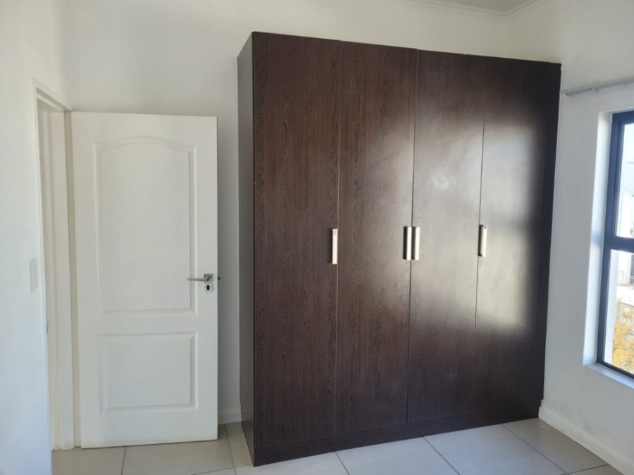 2 Bedroom Property for Sale in Greenstone Ridge Gauteng