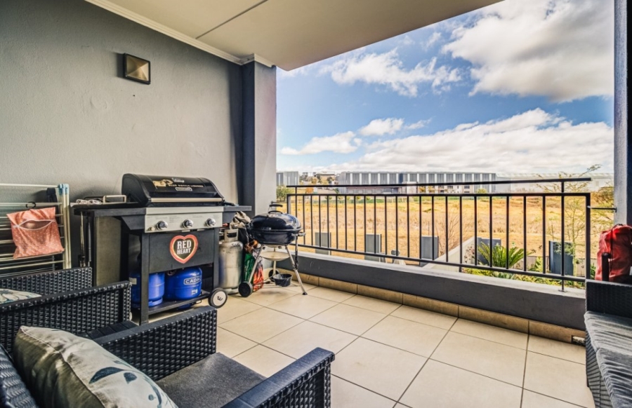 3 Bedroom Property for Sale in Longmeadow Gauteng