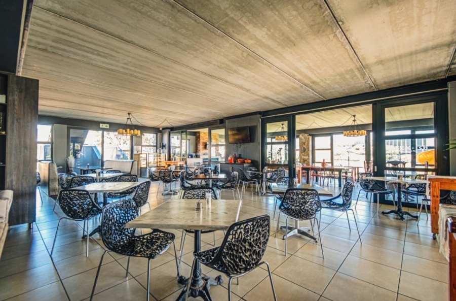 3 Bedroom Property for Sale in Longmeadow Gauteng