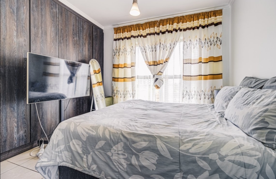 3 Bedroom Property for Sale in Longmeadow Gauteng