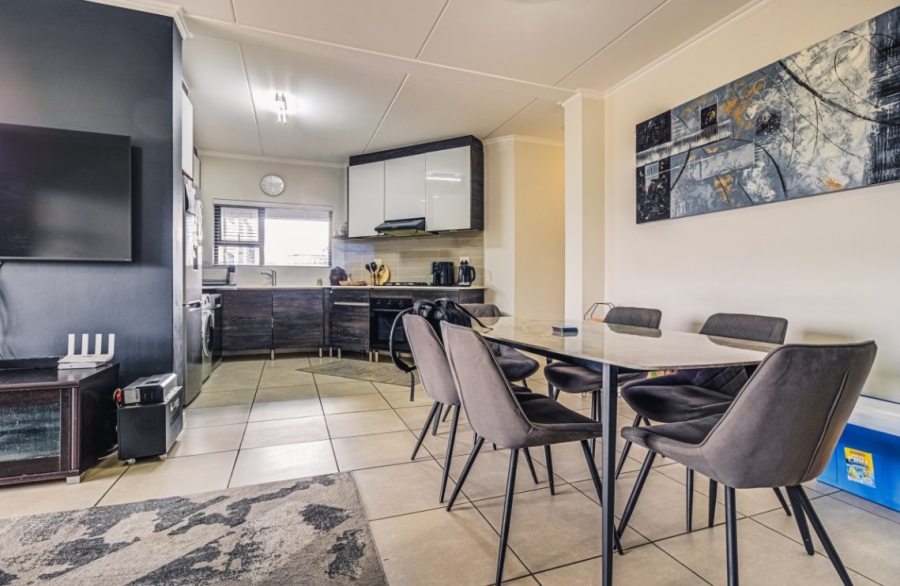 3 Bedroom Property for Sale in Longmeadow Gauteng