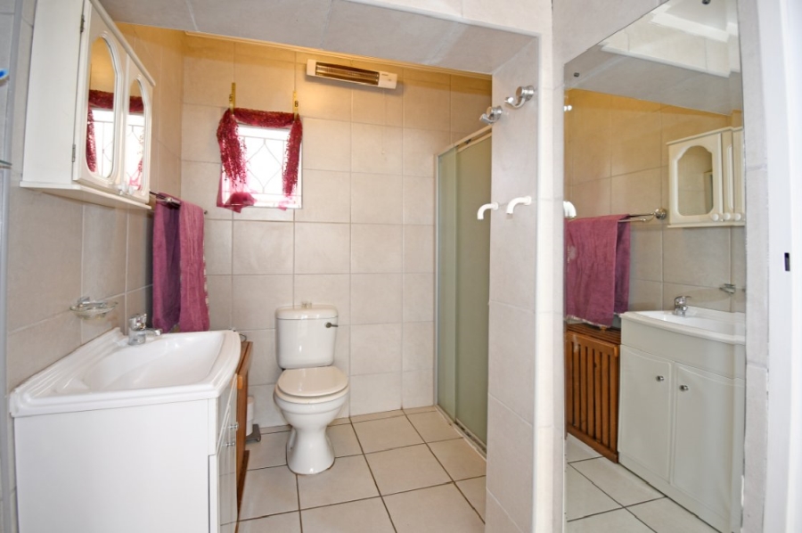 2 Bedroom Property for Sale in Klopperpark Gauteng