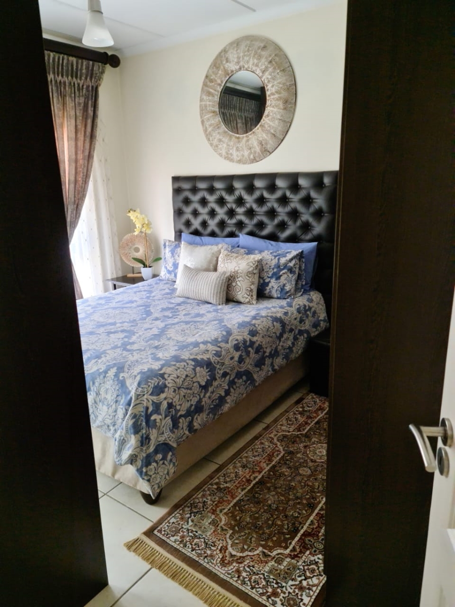 2 Bedroom Property for Sale in Noordwyk Gauteng