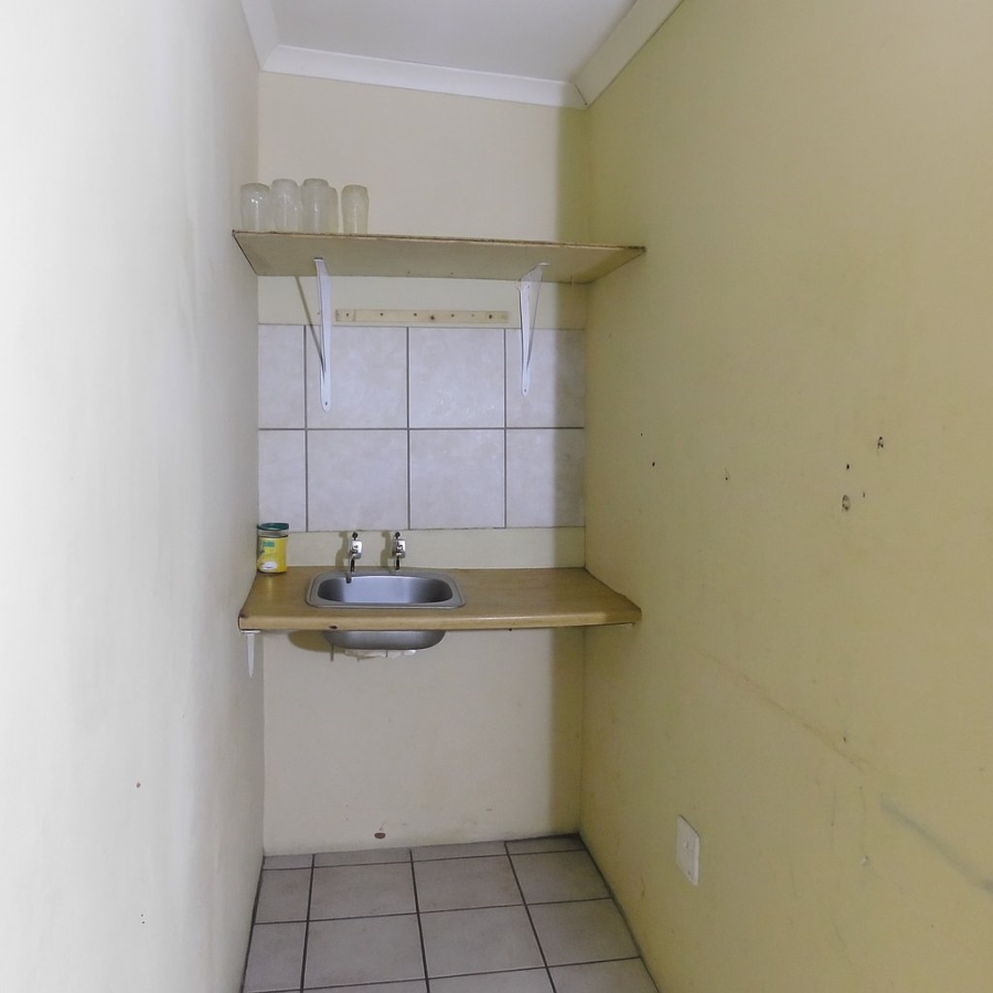 To Let 1 Bedroom Property for Rent in Fishers Hill Gauteng