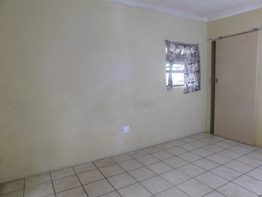 To Let 1 Bedroom Property for Rent in Fishers Hill Gauteng