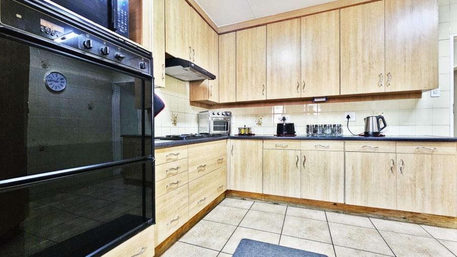  Bedroom Property for Sale in Three Rivers Proper Gauteng