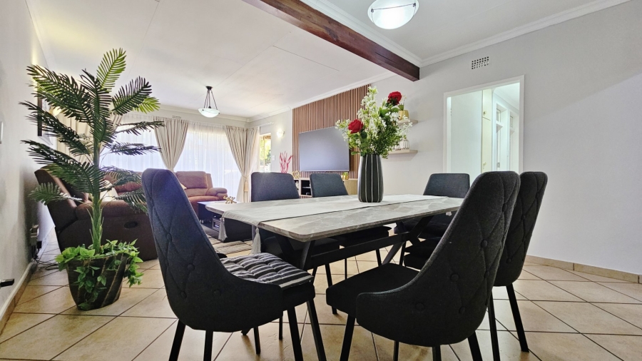  Bedroom Property for Sale in Three Rivers Proper Gauteng