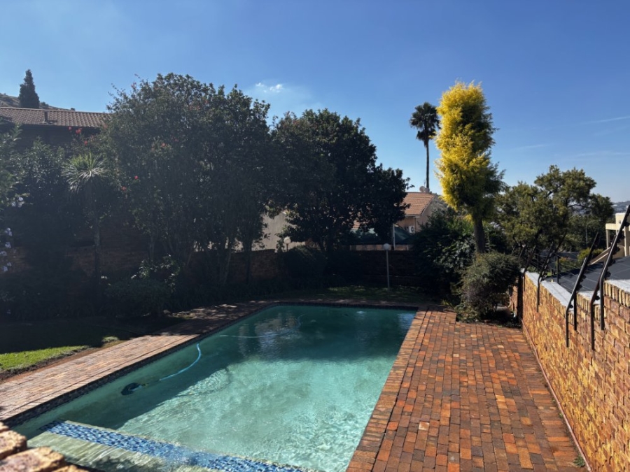 2 Bedroom Property for Sale in Bruma Gauteng