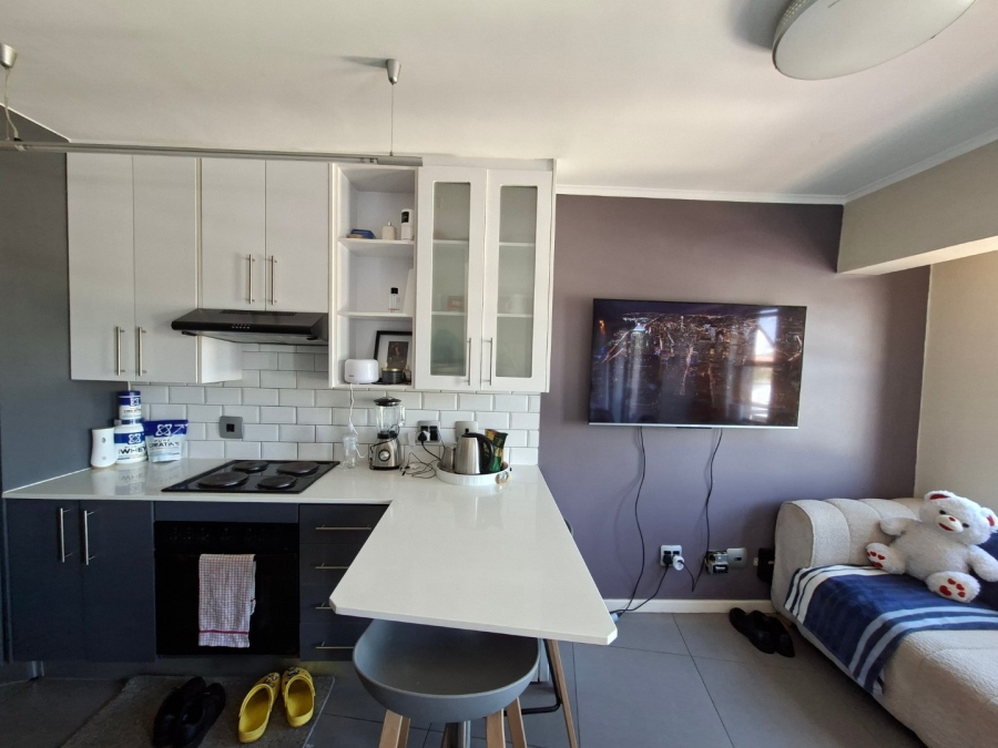 1 Bedroom Property for Sale in Hatfield Gauteng
