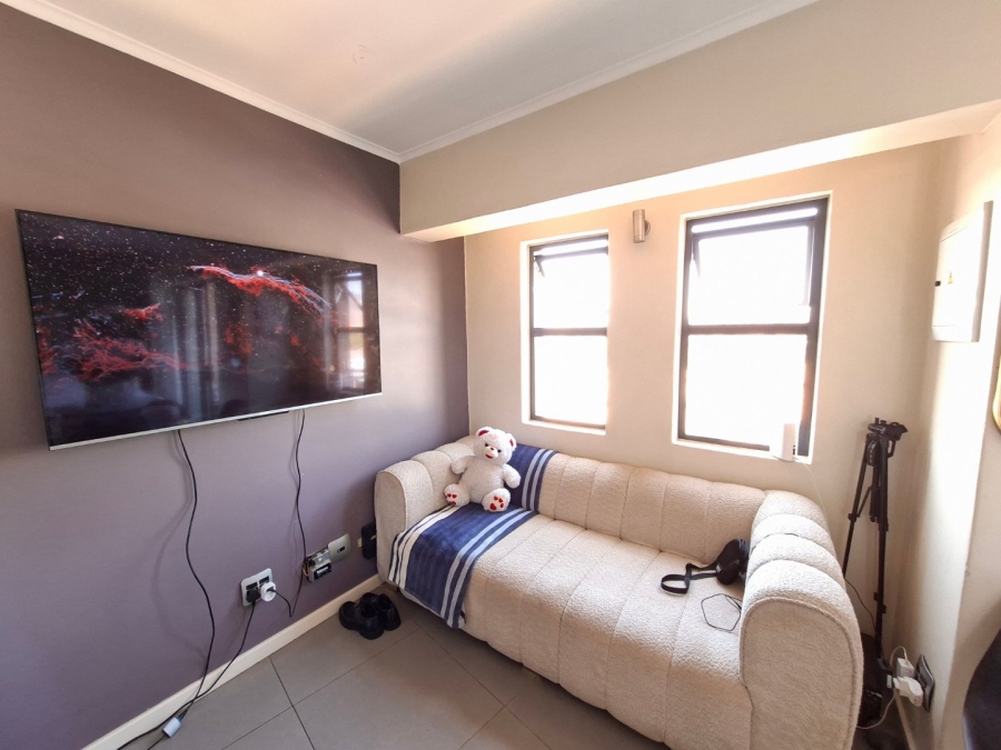 1 Bedroom Property for Sale in Hatfield Gauteng