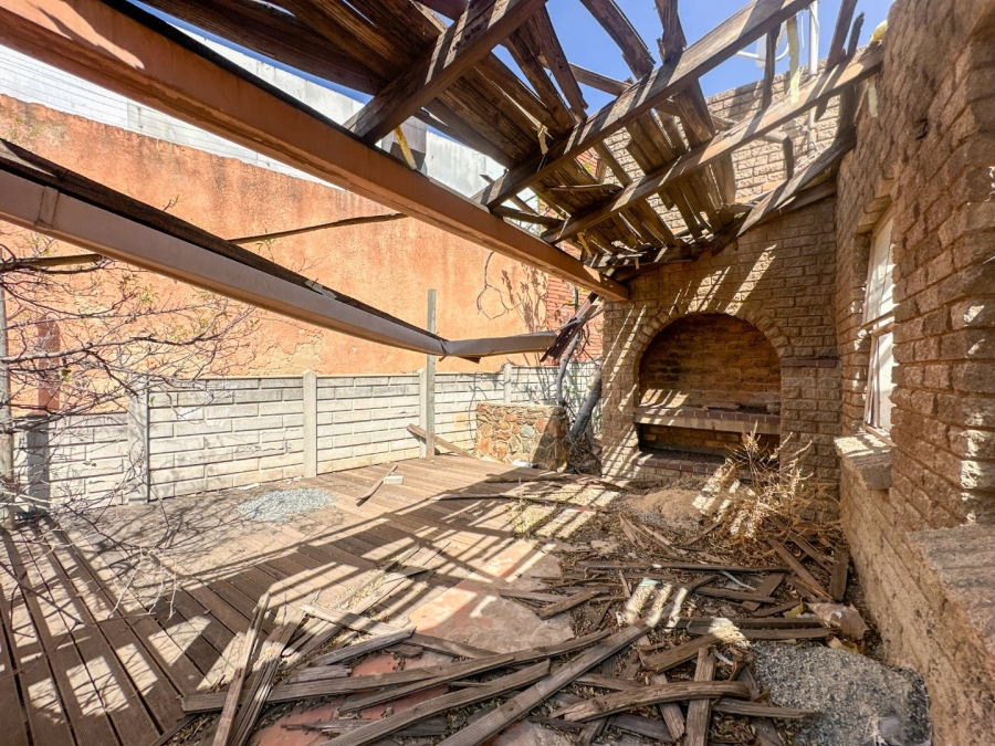 Commercial Property for Sale in Glenvista Gauteng