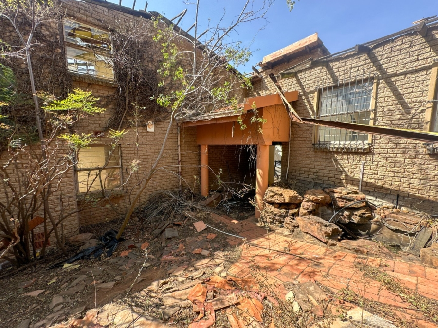 Commercial Property for Sale in Glenvista Gauteng