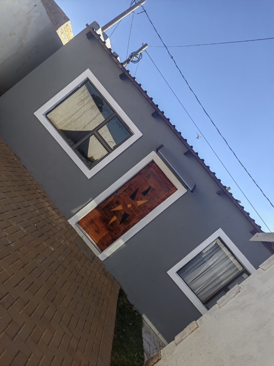 To Let  Bedroom Property for Rent in Mid Ennerdale Gauteng