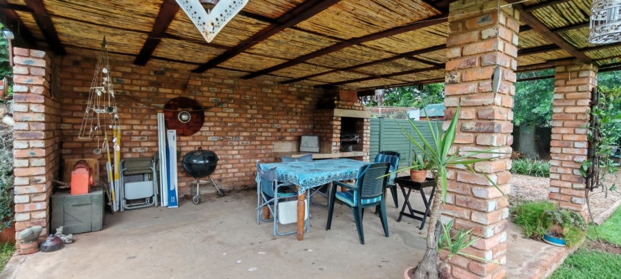 4 Bedroom Property for Sale in Doringkloof Gauteng