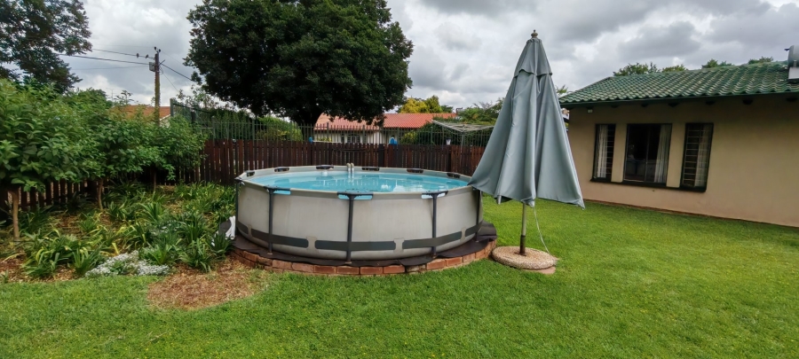 4 Bedroom Property for Sale in Doringkloof Gauteng