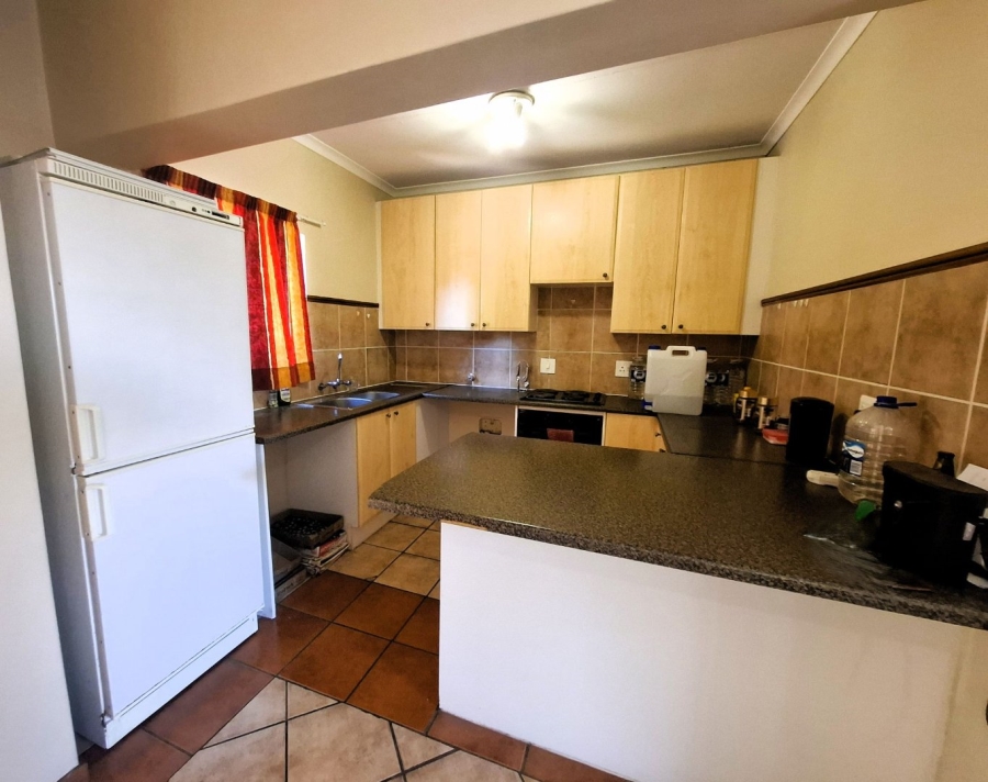 To Let 2 Bedroom Property for Rent in Olympus AH Gauteng