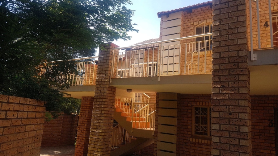 To Let 2 Bedroom Property for Rent in Olympus AH Gauteng