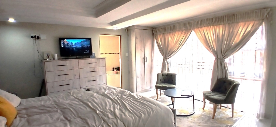 To Let 4 Bedroom Property for Rent in Heuweloord Gauteng