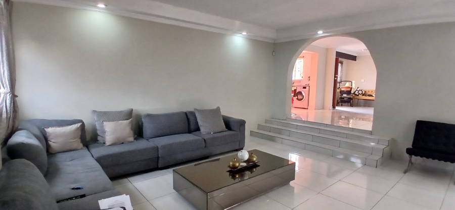 To Let 4 Bedroom Property for Rent in Heuweloord Gauteng