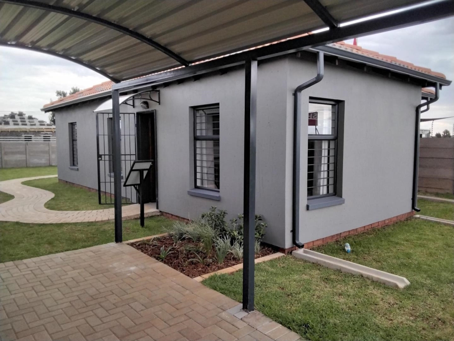 3 Bedroom Property for Sale in Protea Glen Gauteng