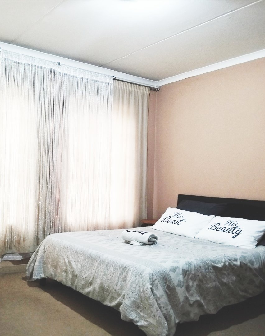 3 Bedroom Property for Sale in Kosmosdal Gauteng