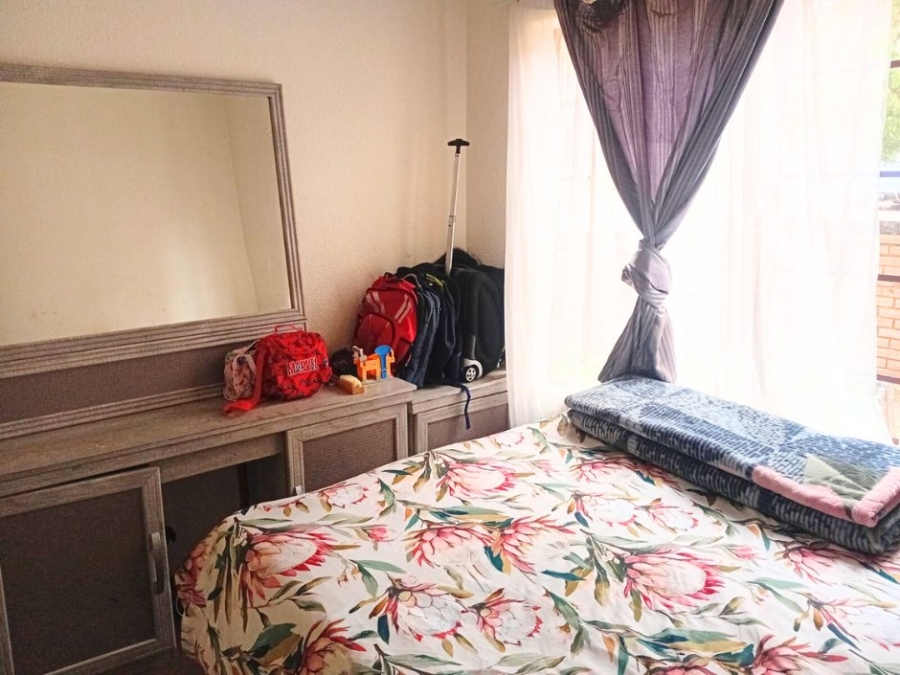 2 Bedroom Property for Sale in Erand Gardens Gauteng