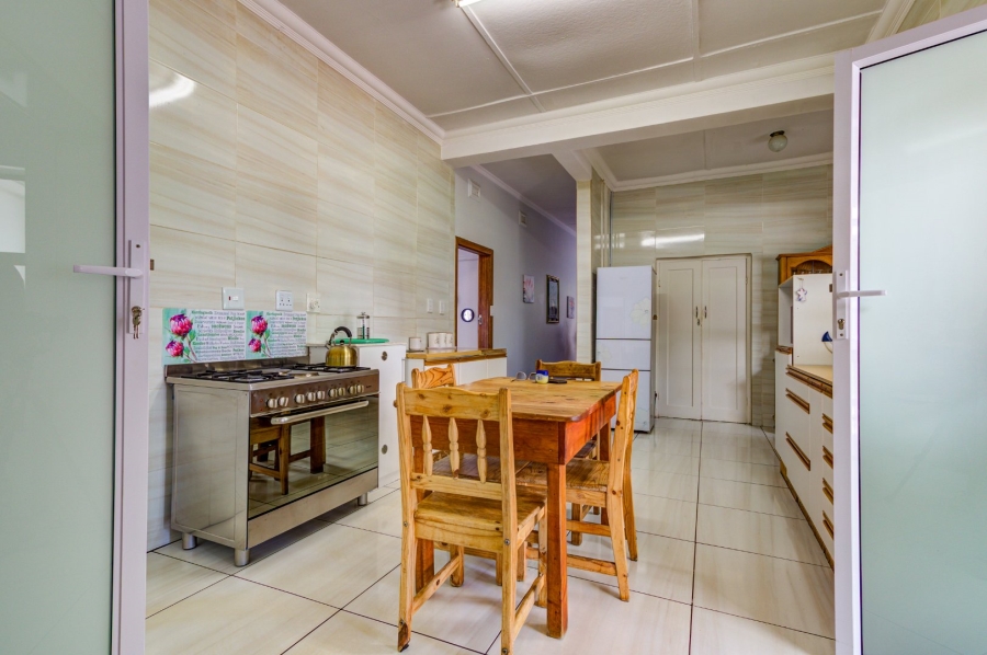 4 Bedroom Property for Sale in Strubenvale Gauteng