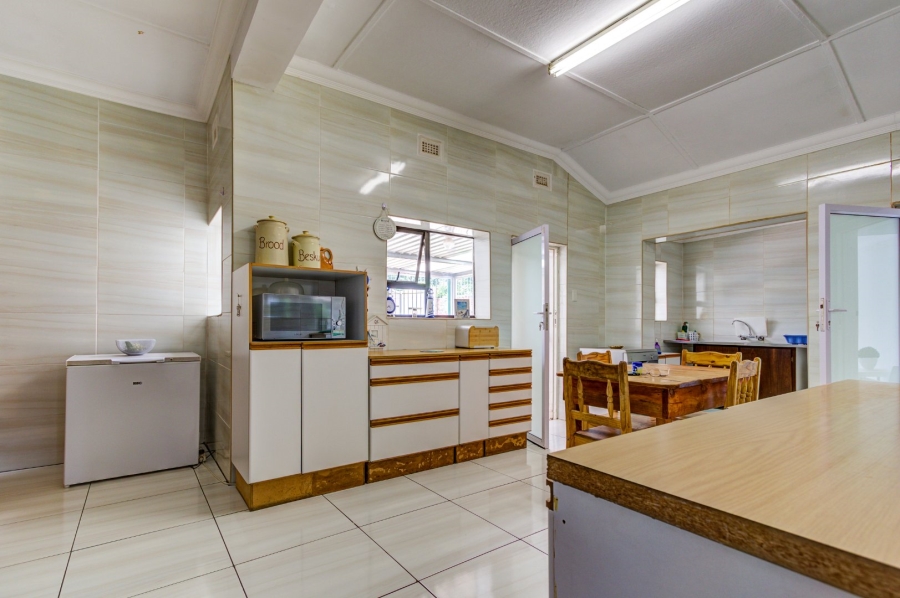 4 Bedroom Property for Sale in Strubenvale Gauteng