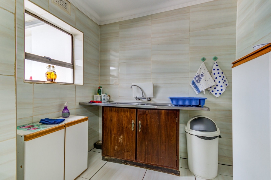 4 Bedroom Property for Sale in Strubenvale Gauteng