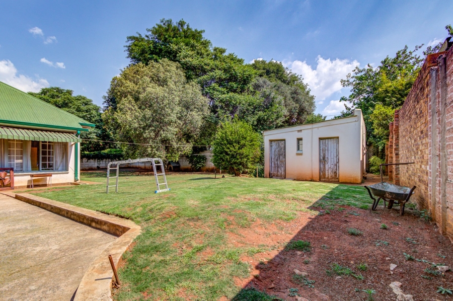 4 Bedroom Property for Sale in Strubenvale Gauteng