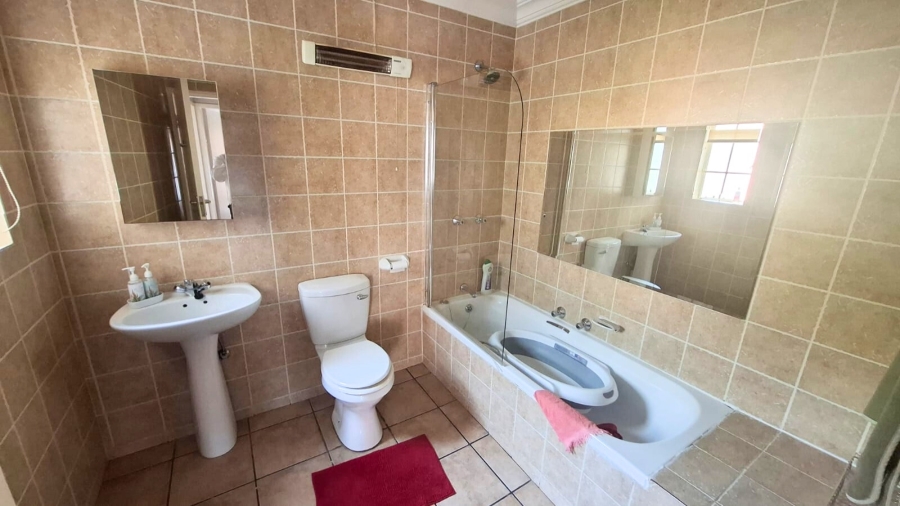 3 Bedroom Property for Sale in Kyalami Hills Gauteng