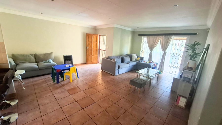 3 Bedroom Property for Sale in Kyalami Hills Gauteng