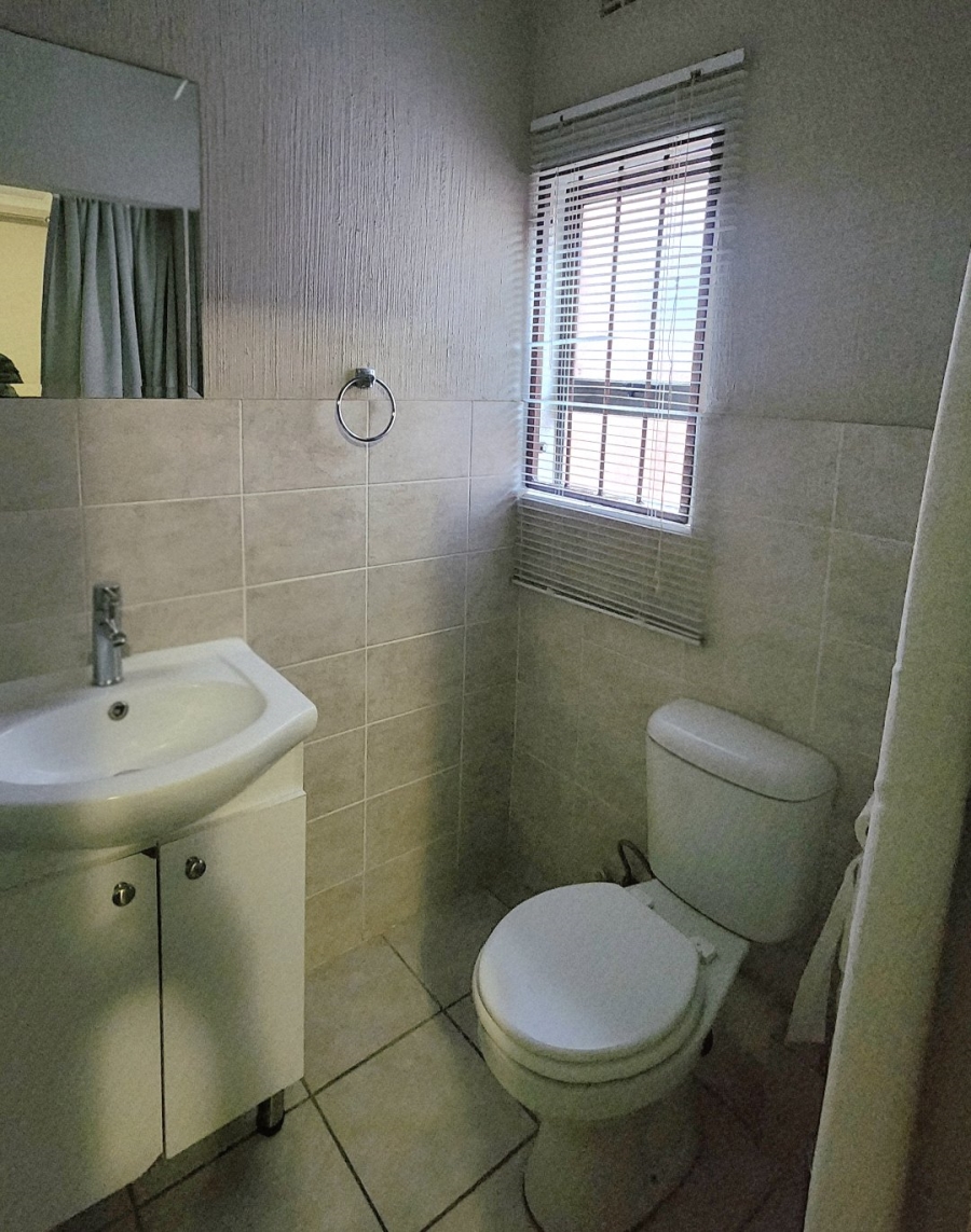 To Let 2 Bedroom Property for Rent in Wilgeheuwel Gauteng