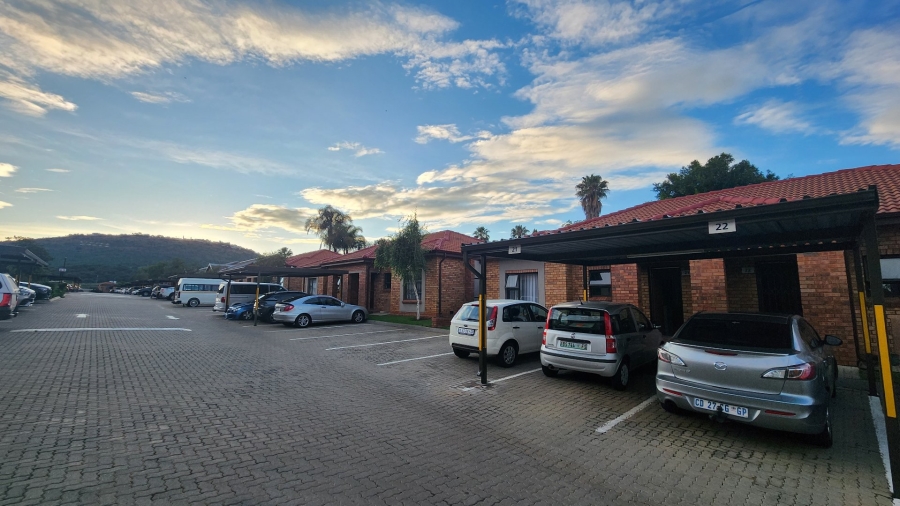 To Let 2 Bedroom Property for Rent in Wilgeheuwel Gauteng