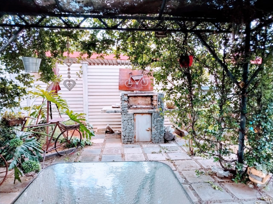 4 Bedroom Property for Sale in Vanderbijlpark Cw 6 Gauteng