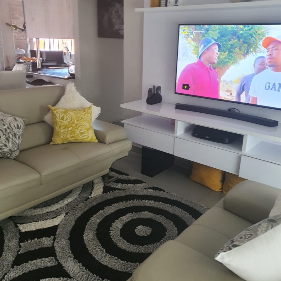 To Let 3 Bedroom Property for Rent in Pretoria North Gauteng