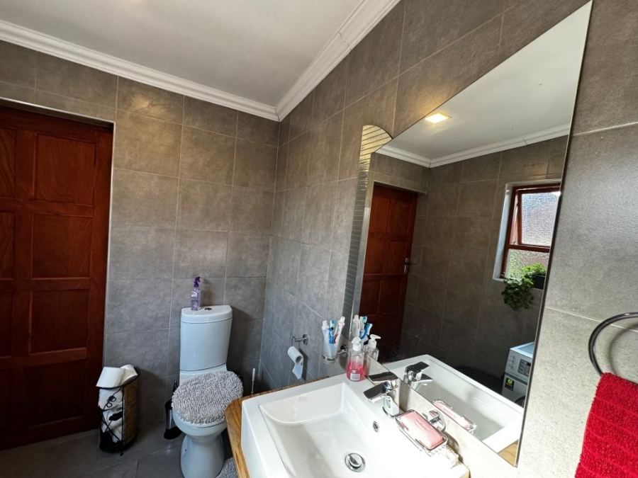 3 Bedroom Property for Sale in Van Riebeeck Park Gauteng