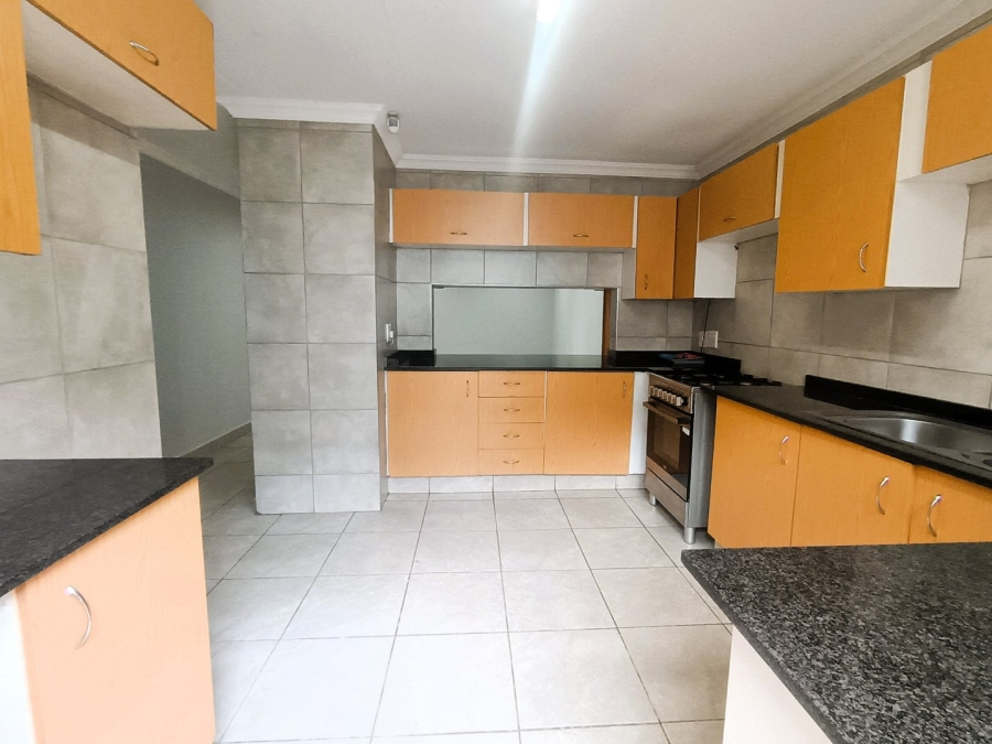 3 Bedroom Property for Sale in Hennopspark Gauteng