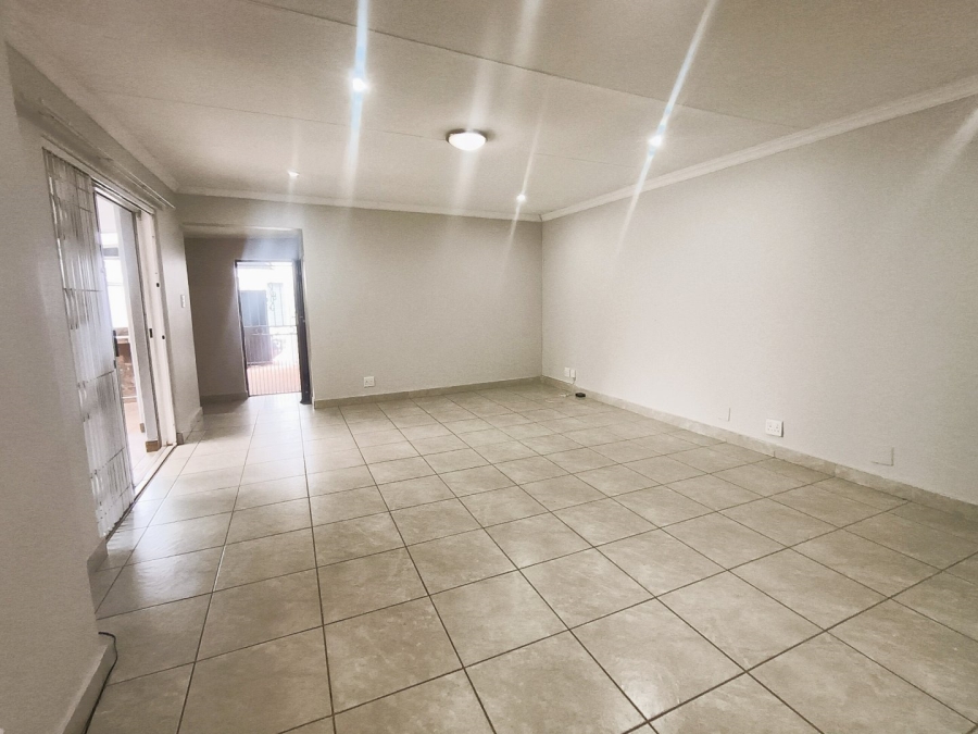 3 Bedroom Property for Sale in Hennopspark Gauteng