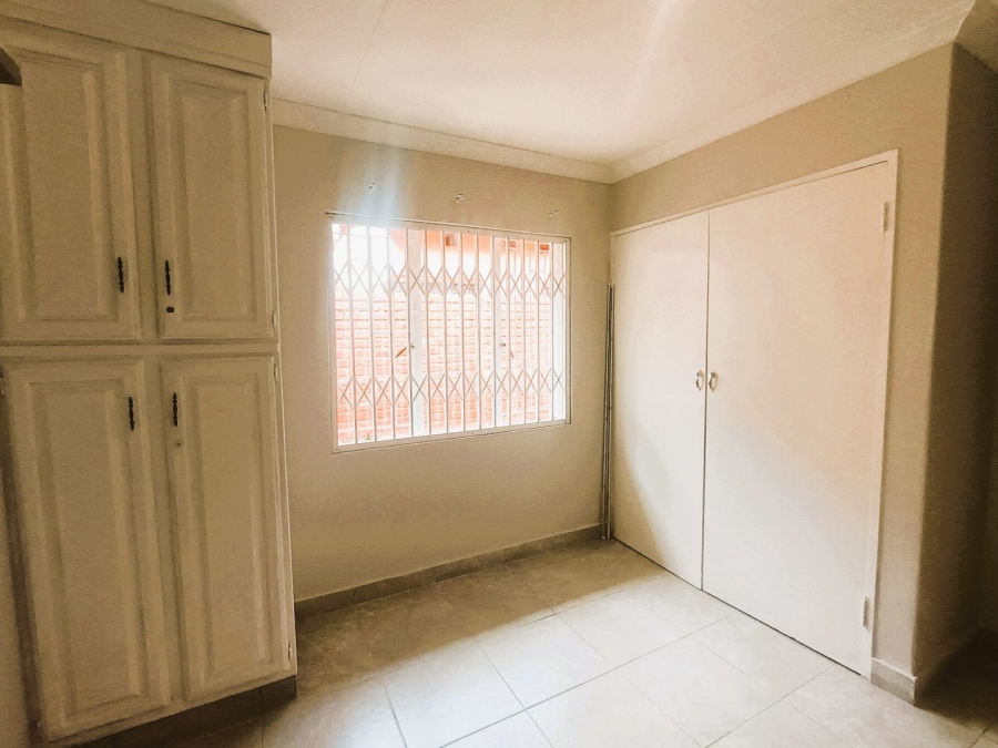 3 Bedroom Property for Sale in Hennopspark Gauteng
