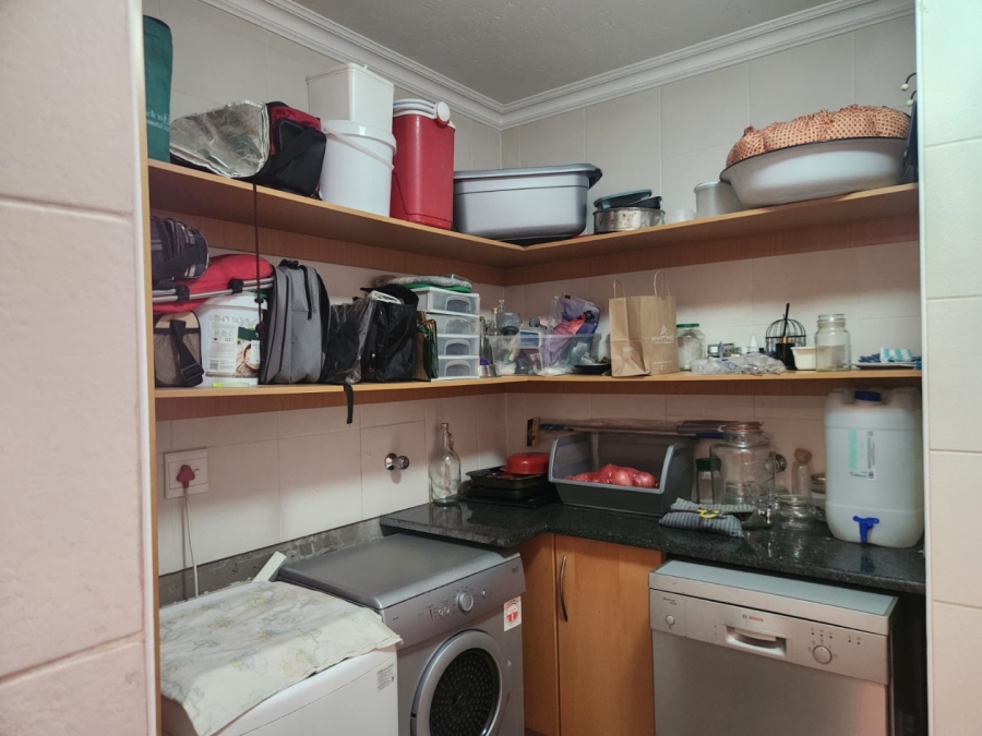 To Let 4 Bedroom Property for Rent in Meyersdal Gauteng