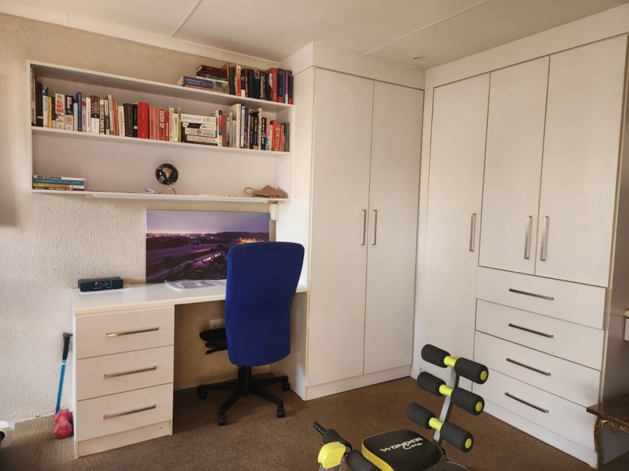 To Let 4 Bedroom Property for Rent in Meyersdal Gauteng