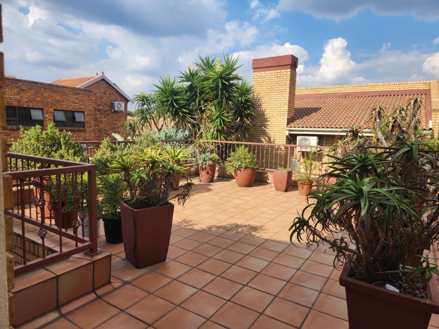 To Let 4 Bedroom Property for Rent in Meyersdal Gauteng