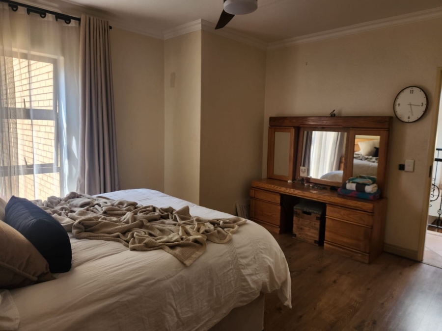 To Let 4 Bedroom Property for Rent in Meyersdal Gauteng